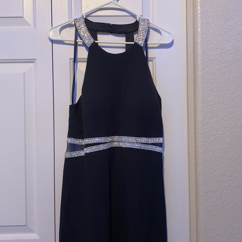 Black prom dress